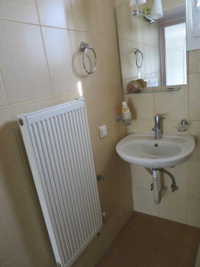 Guesthouse With Garden Комотини Екстериор снимка